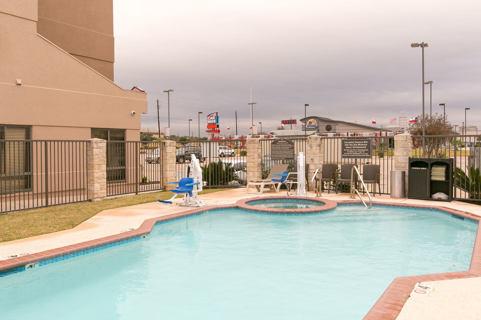 Comfort Suites Austin Nw Lakeline Съоръжения снимка