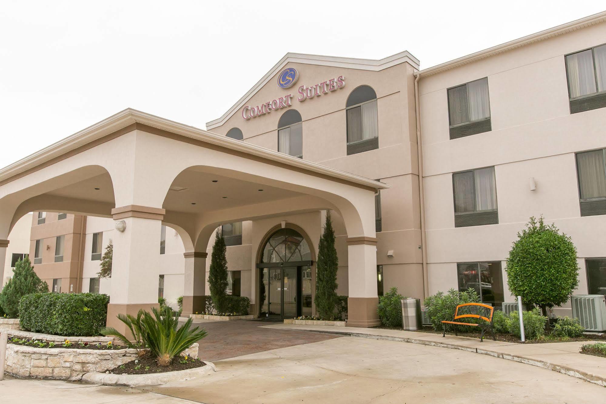 Comfort Suites Austin Nw Lakeline Екстериор снимка